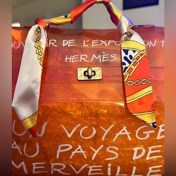 EUC: HERMÈS VINYL SOUVENIR DE L’EXPOSITION KELLY VINTAGE BAG - Picture 3 of 9